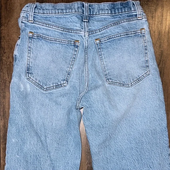 Abercrombie Cropped Light Blue Straight Leg Jeans - Picture 6 of 9